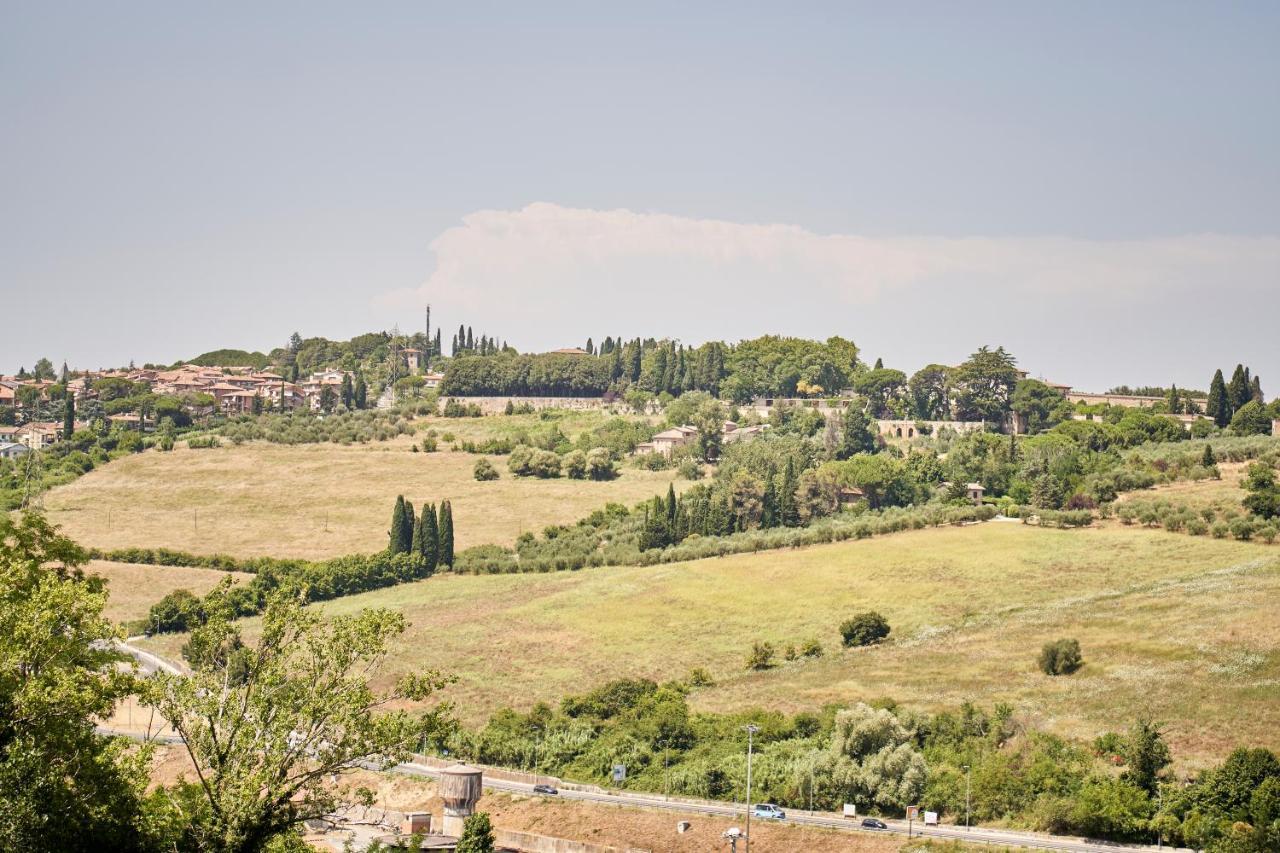 Azure Spot In Siena Centre - Apt Centrale Con Balcone 외부 사진